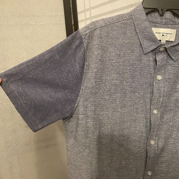 Men's Modern Amusement Short Sleeve Button-Down Shirt - Picture 3 of 7